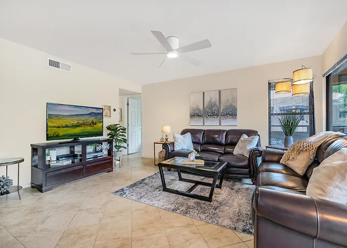Spacious Retreat 3 King Beds Poolsspas, Mountain Views, Hikinggolf Tucson