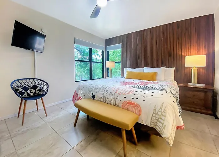 Apartament Spacious Retreat 3 King Beds Poolsspas, Mountain Views, Hikinggolf